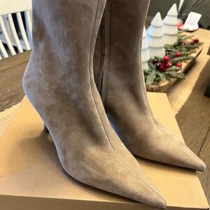 Steve Madden Taupe Heeled Boots